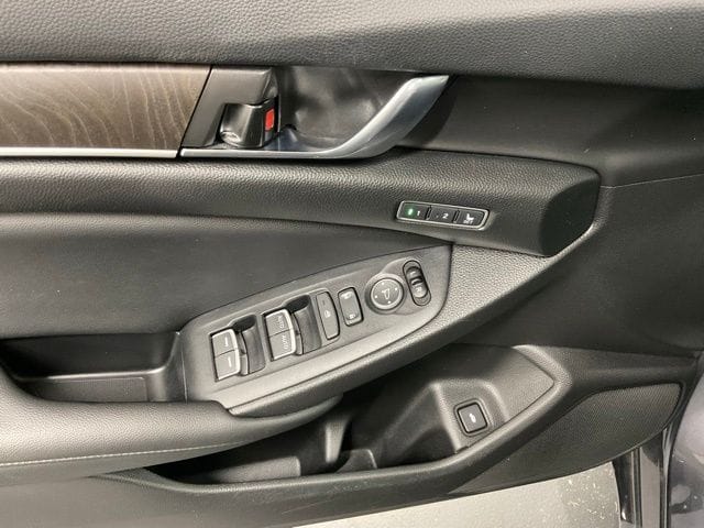 2020 Honda Accord EX-L - Photo 25
