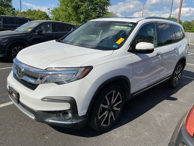 2021 Honda Pilot Touring-7 AWD's photo
