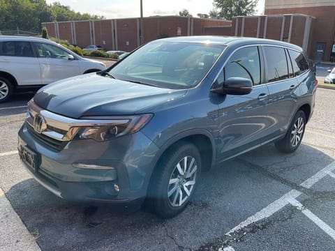 1 image of 2022 Honda Pilot EX-L