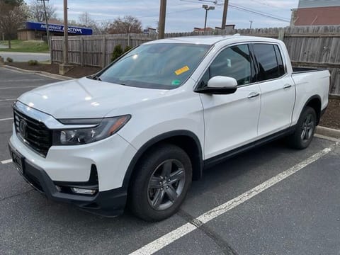 1 image of 2022 Honda Ridgeline RTL-E