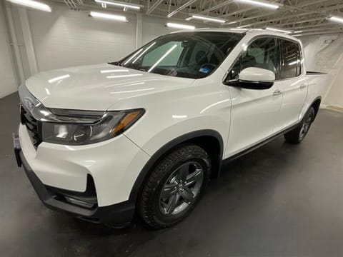 1 image of 2022 Honda Ridgeline RTL-E