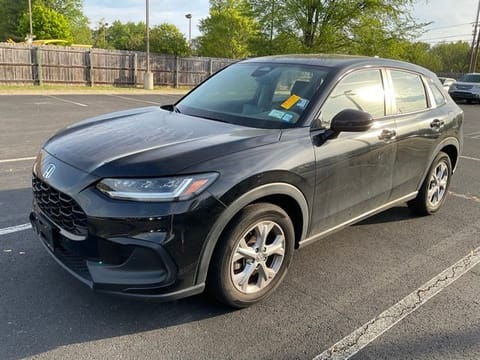 1 image of 2023 Honda HR-V LX