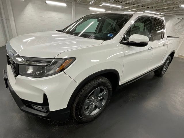 2023 Honda Ridgeline RTL-E AWD's photo