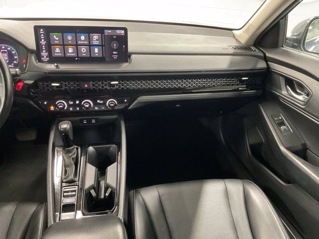 2024 Honda Accord Hybrid EX-L - Photo 16