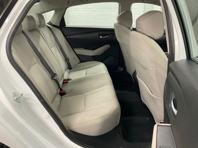 2024 Honda Accord LX - Photo 13