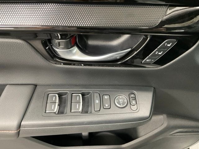 2024 Honda CR-V Sport Touring - Photo 31