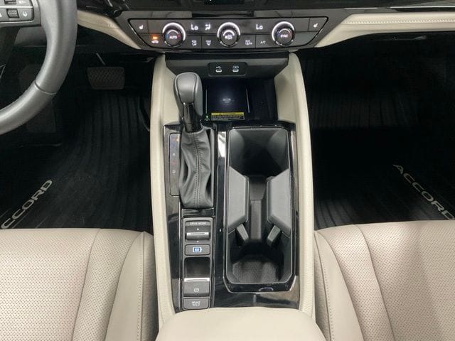 2025 Honda Accord Hybrid EX-L - Photo 26