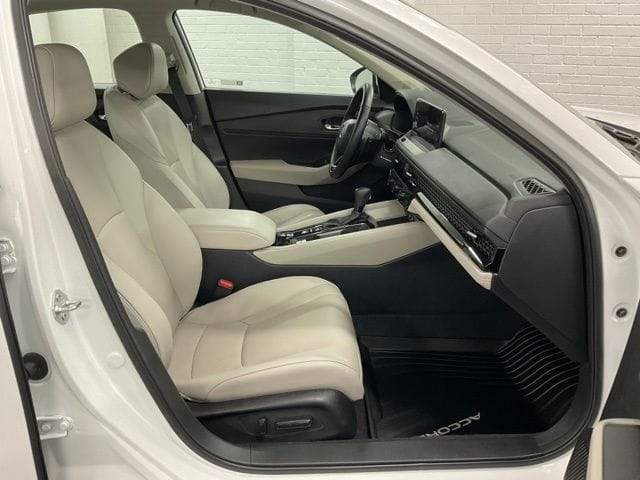 2025 Honda Accord Hybrid EX-L - Photo 20