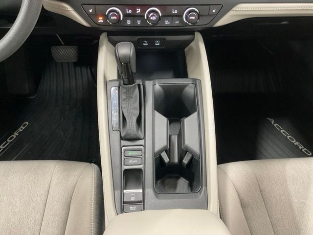 2025 Honda Accord SE - Photo 26