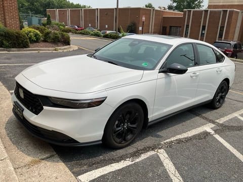 1 image of 2025 Honda Accord SE