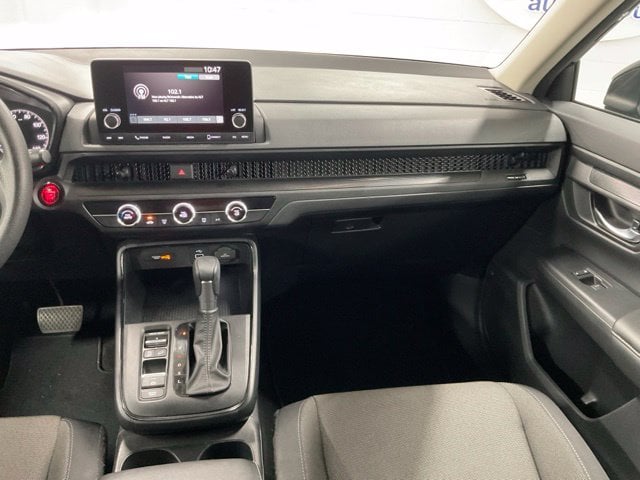 2025 Honda CR-V LX - Photo 15