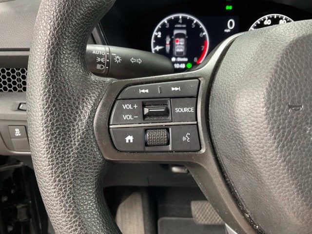 2025 Honda CR-V LX - Photo 17