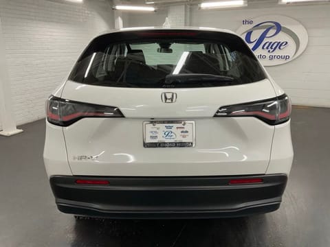 2025 Honda HR-V LX