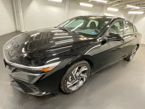 1 image of 2025 Hyundai Elantra SEL Convenience