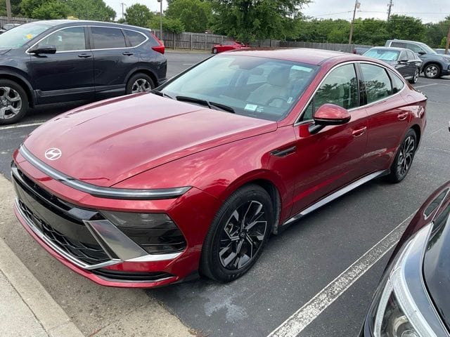 2025 Hyundai Sonata's photo