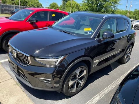 1 image of 2025 Volvo XC40 B5 Plus Bright Theme