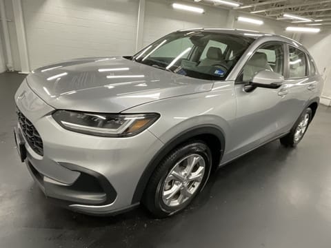 1 image of 2024 Honda HR-V LX