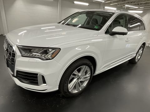 1 image of 2023 Audi Q7 55 Premium Plus