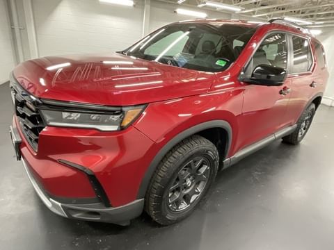 1 image of 2024 Honda Pilot TrailSport