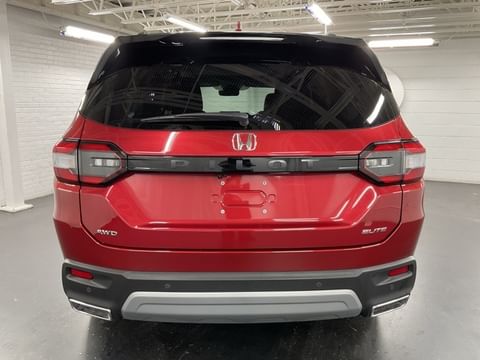 2025 Honda Pilot Elite