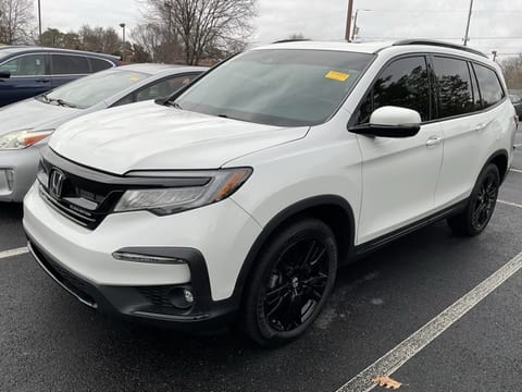 1 image of 2021 Honda Pilot Black Edition