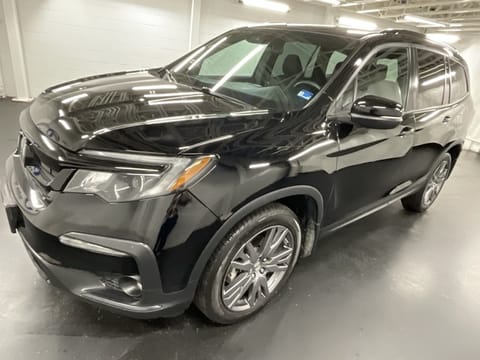 1 image of 2022 Honda Pilot Sport