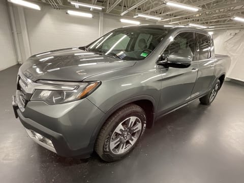 1 image of 2017 Honda Ridgeline RTL-E