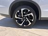 33 thumbnail image of  2024 Mitsubishi Outlander SE