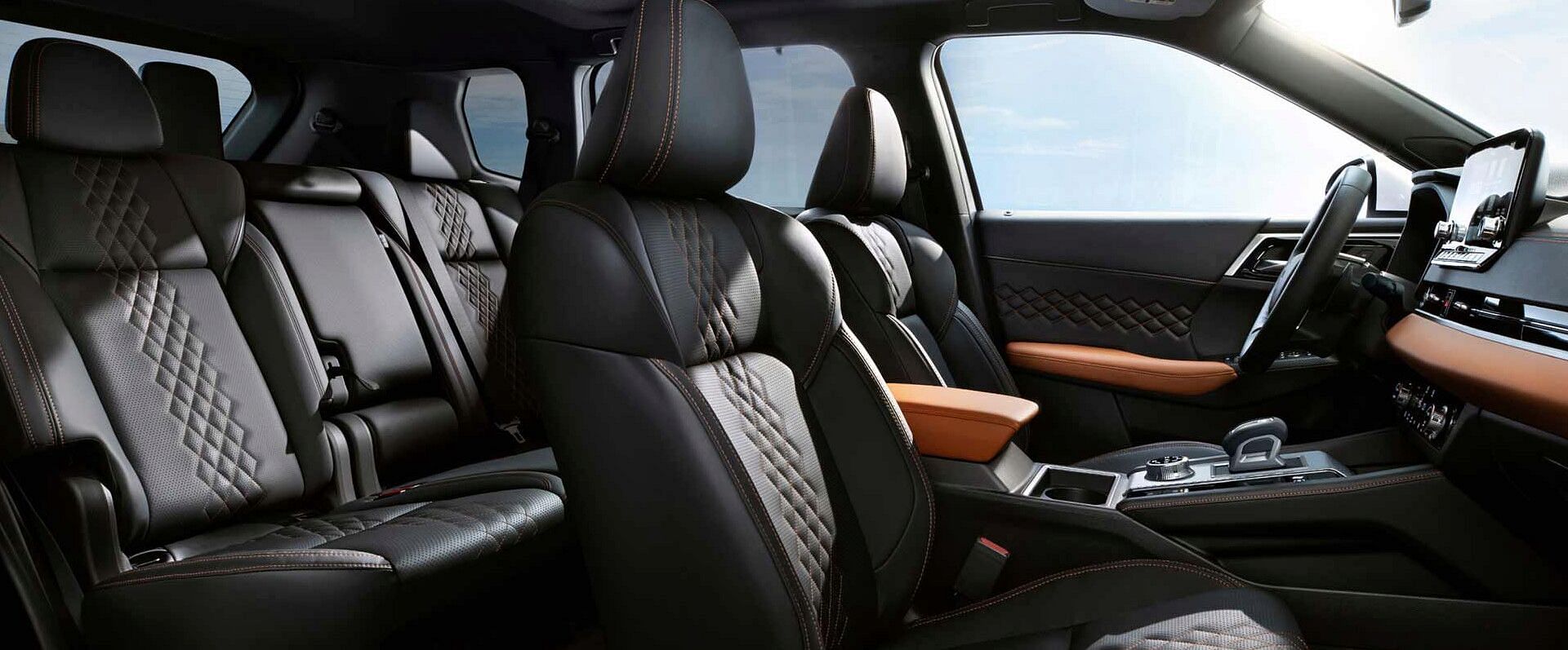 Black interior in the 2023 Mitsubishi Outlander Plug-in Hybrid SUV with third row seating