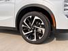 5 thumbnail image of  2024 Mitsubishi Outlander SE