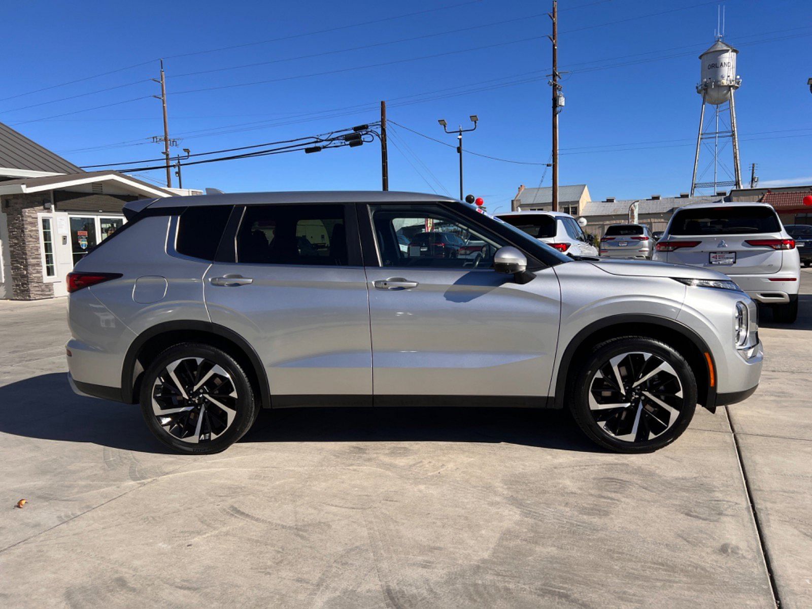 Used 2022 Mitsubishi Outlander SE with VIN JA4J3UA81NZ021220 for sale in Orland, CA