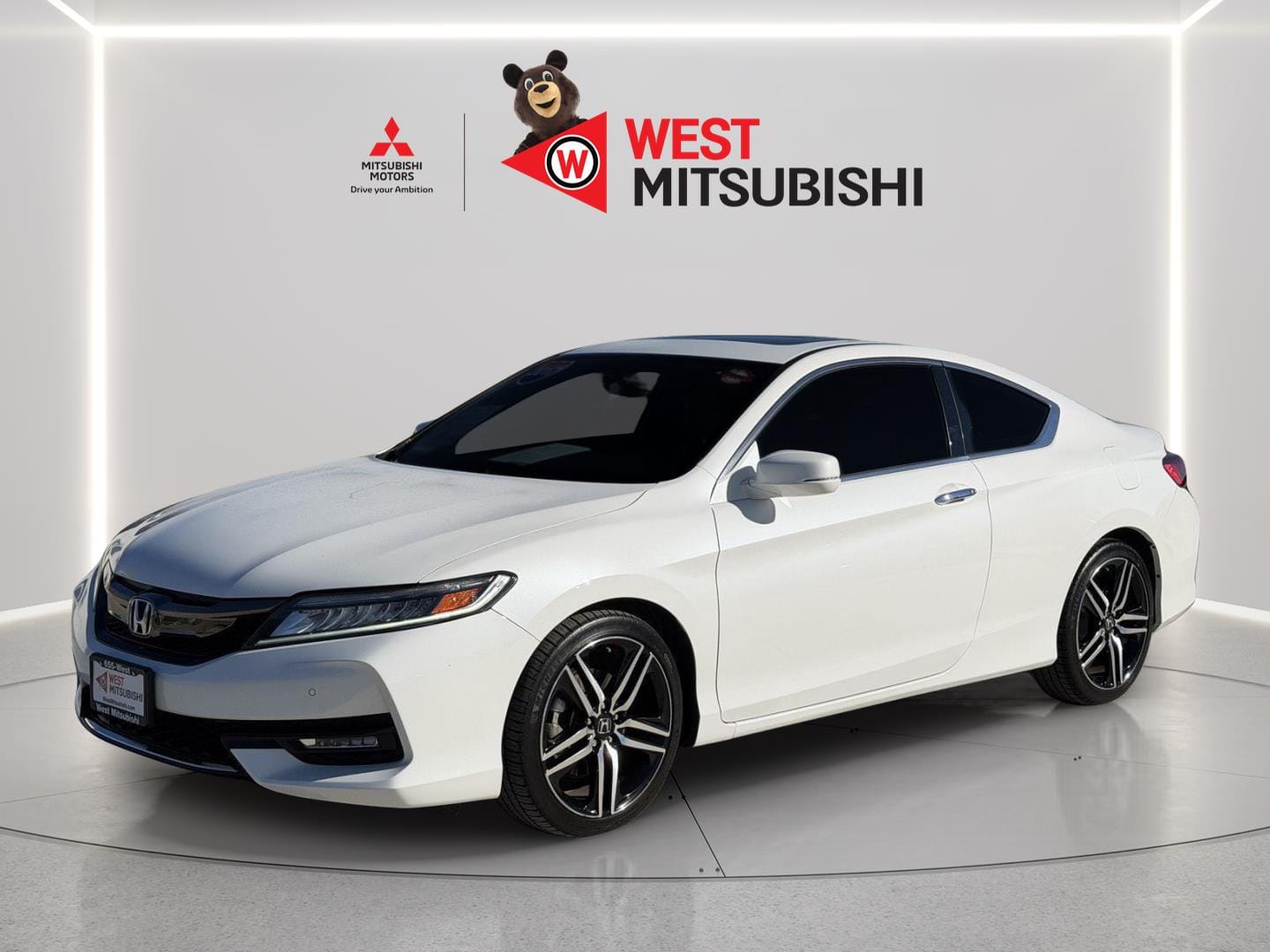 2017 Honda Accord Touring's photo