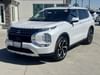 3 thumbnail image of  2024 Mitsubishi Outlander SE