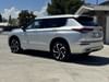 10 thumbnail image of  2023 Mitsubishi Outlander SEL