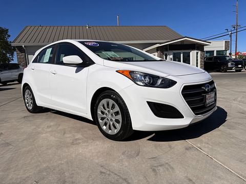 1 image of 2017 Hyundai Elantra GT Hatchback