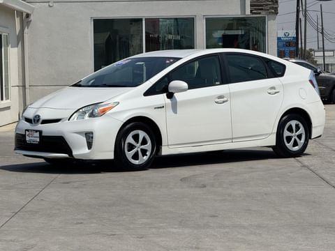 1 image of 2012 Toyota Prius Two