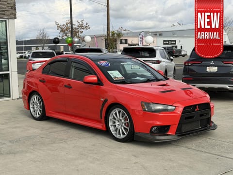 1 image of 2011 Mitsubishi Lancer Evolution GSR