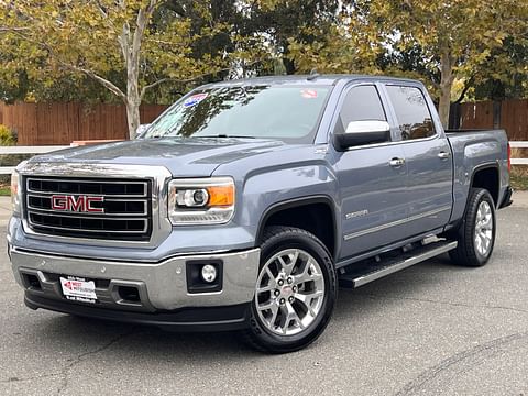 1 image of 2015 GMC Sierra 1500 SLT