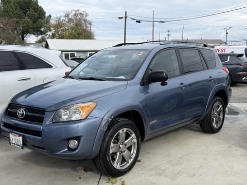 1 image of 2012 Toyota RAV4 Sport