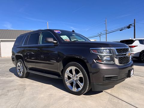 1 image of 2017 Chevrolet Tahoe LT