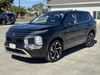3 thumbnail image of 2022 Mitsubishi Outlander SE