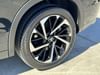 13 thumbnail image of  2024 Mitsubishi Outlander SE