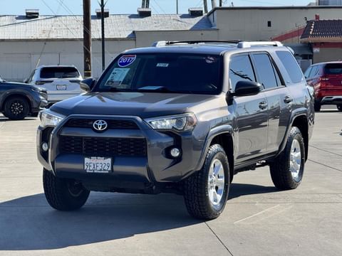 1 image of 2017 Toyota 4Runner SR5