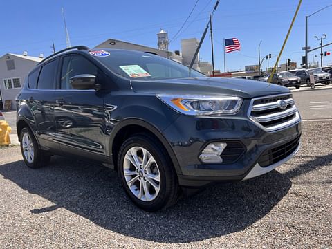 1 image of 2019 Ford Escape SEL