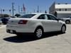 7 thumbnail image of  2010 Ford Taurus SE