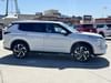 6 thumbnail image of  2024 Mitsubishi Outlander SE