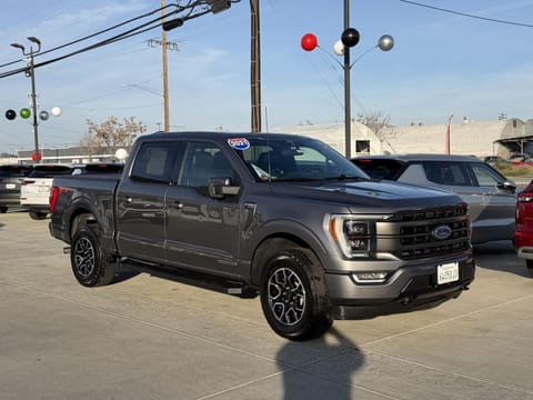 1 image of 2021 Ford F-150 LARIAT