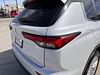 34 thumbnail image of  2024 Mitsubishi Outlander ES