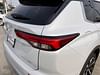 36 thumbnail image of  2024 Mitsubishi Outlander SE