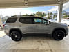 9 thumbnail image of  2021 GMC Acadia AT4